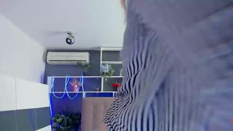 Stephie online show from March 11, 2026, 6:30 am