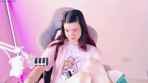 Snapshot of stephybrown chatting on May 26, 2026, 9:44 pm stephy online show from May 26, 2026, 9:44 pm