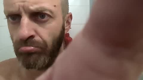 sterng123 online show from January 16, 2025, 5:42 am