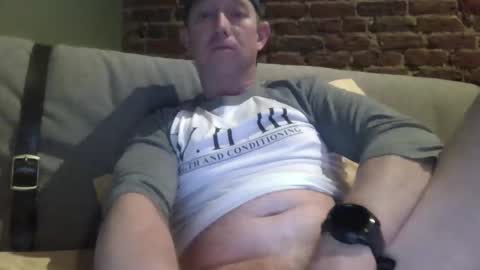 Snapshot of stetsondawg07 chatting on March 7, 2025, 3:29 am stetsondawg07 online show from March 7, 2025, 3:29 am