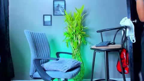 Steve  online show from January 11, 2026, 6:13 pm