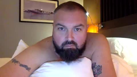 Snapshot of steve__1980 chatting on December 15, 2025, 12:31 pm steve__1980 online show from December 15, 2025, 12:31 pm