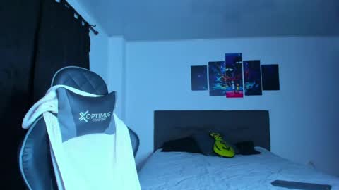 Snapshot of steve_coltt chatting on April 23, 2026, 2:57 am steve_coltt online show from April 23, 2026, 2:57 am