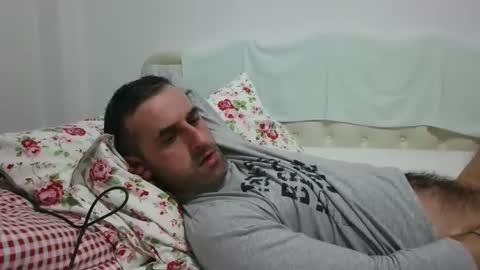 Snapshot of stevenpit chatting on February 11, 2025, 8:10 pm stevenpit online show from February 11, 2025, 8:10 pm