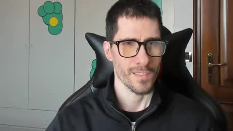 Snapshot of stevex870 chatting on March 3, 2025, 1:42 pm Steve online show from March 3, 2025, 1:42 pm