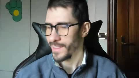 Snapshot of stevex870 chatting on November 22, 2025, 3:33 pm Steve online show from November 22, 2025, 3:33 pm