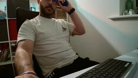 stevie_rae online show from November 10, 2025, 8:52 pm