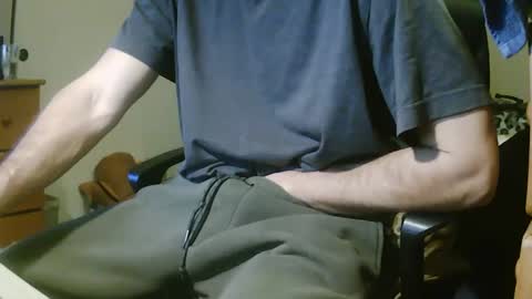 Snapshot of stevo69697 chatting on January 2, 2025, 4:41 am Chillguy online show from January 2, 2025, 4:41 am