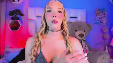 Steisee Reyes online show from September 26, 2025, 1:20 am