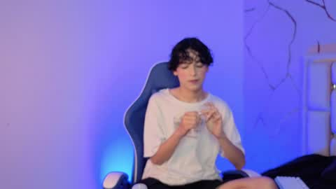 Sthepano  online show from March 31, 2026, 3:30 am