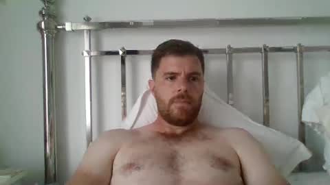 Snapshot of sticky_keyboard1234 chatting on February 1, 2025, 6:21 am Josh online show from February 1, 2025, 6:21 am