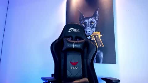 Stiven  brendan online show from November 21, 2025, 6:45 am