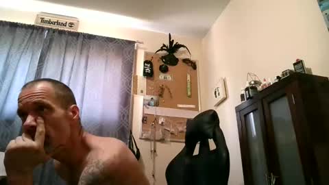 Snapshot of still_luv_this_job chatting on September 14, 2025, 7:35 pm Gem online show from September 14, 2025, 7:35 pm