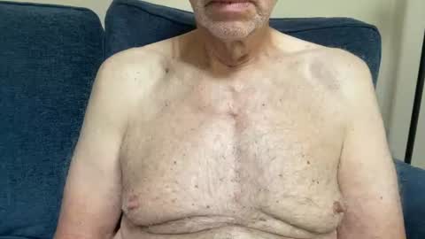 Snapshot of stillbad2 chatting on July 15, 2026, 2:00 pm Stillbad2 online show from July 15, 2026, 2:00 pm