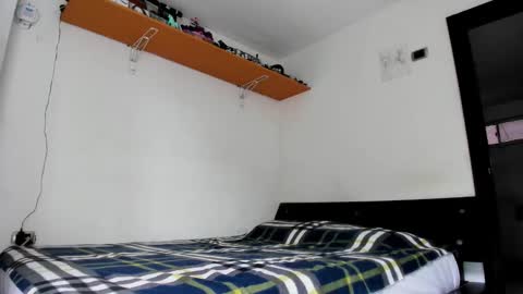 Snapshot of stiven_mystic chatting on September 12, 2025, 5:57 pm Stiven Mystic online show from September 12, 2025, 5:57 pm