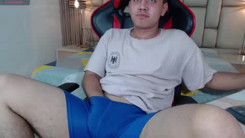 Snapshot of stiven_pooh chatting on December 20, 2024, 12:41 am Steven Pooh online show from December 20, 2024, 12:41 am