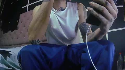 stiven online show from October 1, 2025, 8:42 am