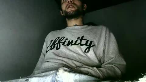 Snapshot of stivenunivers996 chatting on March 31, 2026, 3:19 am stiven online show from March 31, 2026, 3:19 am