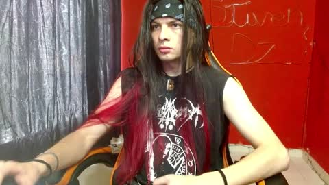 stivnhot online show from April 4, 2026, 4:04 pm