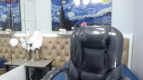 Stiwen online show from February 18, 2026, 12:56 pm