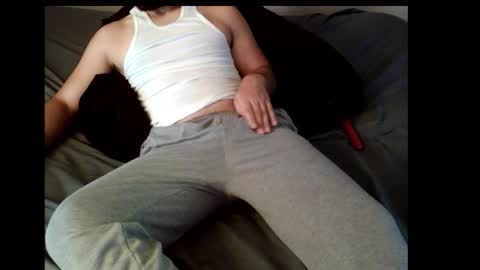 stonedandlovingit online show from September 17, 2025, 9:49 pm