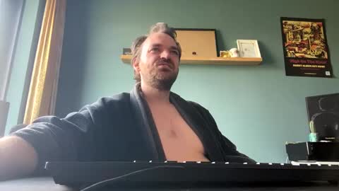 Stonerboner online show from April 14, 2026, 8:09 am