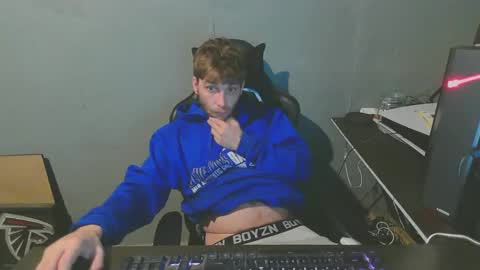 stonedpanda77 online show from December 28, 2024, 8:16 am