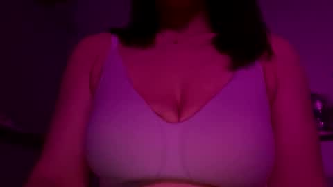 stonedpenguins online show from June 2, 2026, 3:41 am