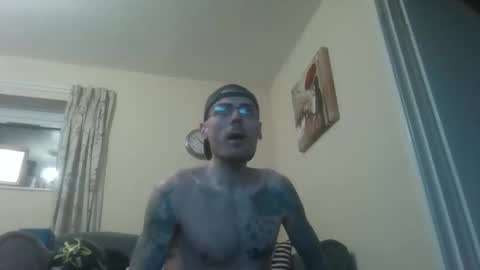 stonercum420798208 online show from May 6, 2026, 11:43 pm