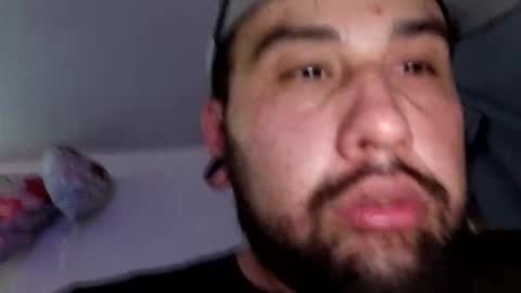 Snapshot of stonerllamas chatting on March 1, 2026, 10:56 pm stonerllamas online show from March 1, 2026, 10:56 pm