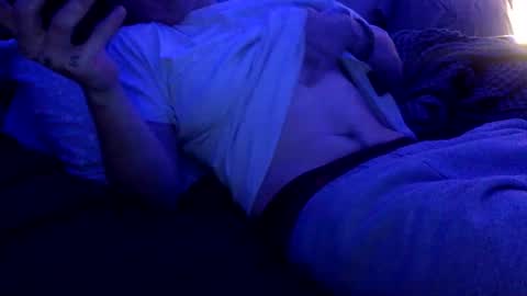 stoneyxx420 online show from April 9, 2026, 10:15 pm