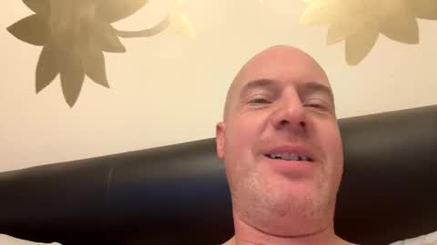 Snapshot of stoodley22 chatting on December 21, 2025, 10:44 am Stoodley22 online show from December 21, 2025, 10:44 am