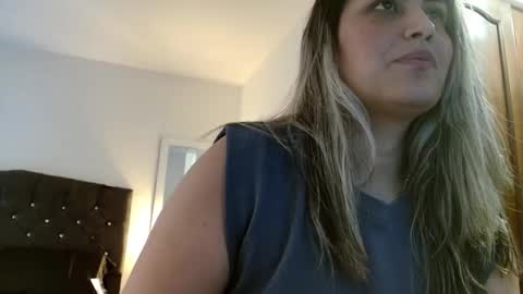 Snapshot of storm_hanks chatting on December 3, 2025, 2:52 am storm_hanks online show from December 3, 2025, 2:52 am