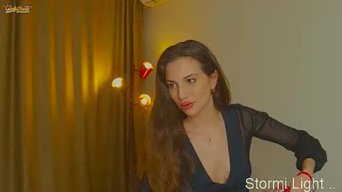 Snapshot of stormi_light chatting on March 8, 2026, 2:04 am Stormi online show from March 8, 2026, 2:04 am
