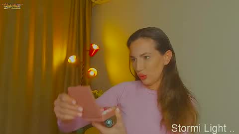 Snapshot of stormi_light chatting on March 12, 2026, 9:54 pm Stormi online show from March 12, 2026, 9:54 pm
