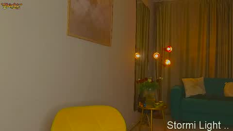 Snapshot of stormi_light chatting on March 29, 2026, 8:42 pm Stormi online show from March 29, 2026, 8:42 pm