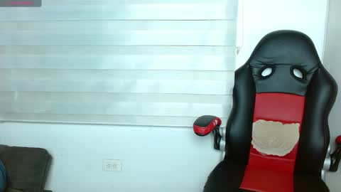 stormy_hot1 online show from May 22, 2026, 11:54 pm