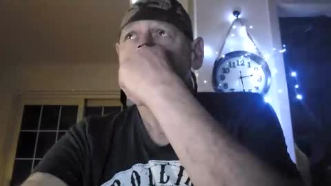 stormynorm14 online show from February 28, 2025, 7:26 am