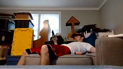 Snapshot of str33twyz3 chatting on November 21, 2025, 2:49 pm Streetwyze online show from November 21, 2025, 2:49 pm