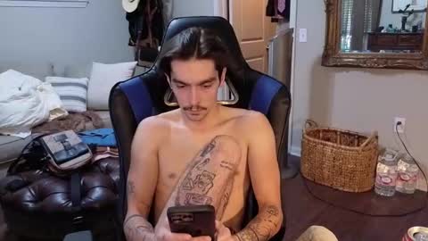 str8whiteboy21 online show from September 25, 2025, 2:54 pm