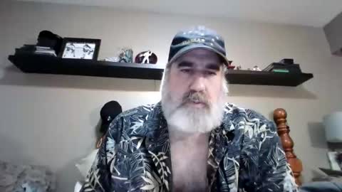 Straightbear4you online show from January 9, 2026, 1:30 am