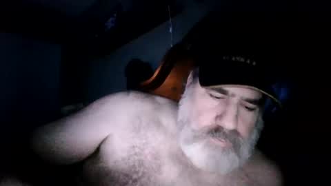 Snapshot of straightbear4you chatting on June 7, 2026, 11:47 am Straightbear4you online show from June 7, 2026, 11:47 am