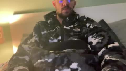 straightfirelotus69420 online show from December 14, 2025, 12:54 pm