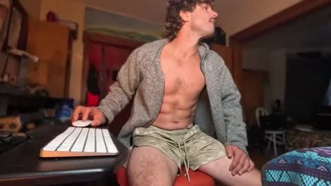 Snapshot of straightishd chatting on October 25, 2025, 12:56 pm Cowboy Zuhly online show from October 25, 2025, 12:56 pm