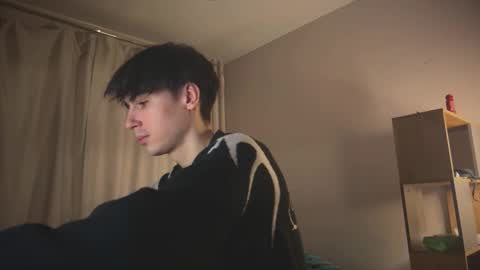 Ray online show from February 19, 2026, 9:44 pm