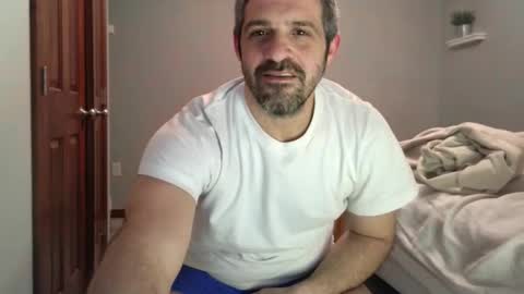 strangeratnight87 online show from February 9, 2026, 5:55 am