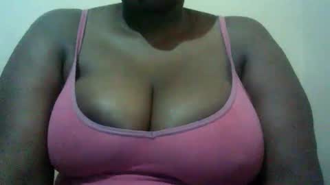 Snapshot of strangerdanger_2 chatting on October 29, 2025, 10:39 am strangerdanger_2 online show from October 29, 2025, 10:39 am