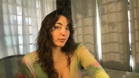 Angel Baby online show from December 3, 2025, 2:04 pm