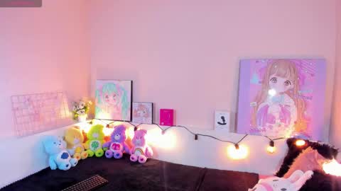 strawberry_kitty_ online show from November 29, 2025, 4:04 am