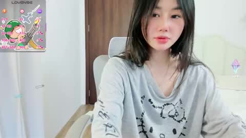 strawberry_loveee online show from February 11, 2026, 5:12 am